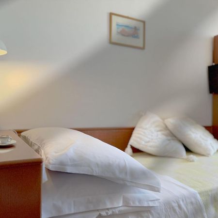 Hotel Ulisse Ischia Esterno foto