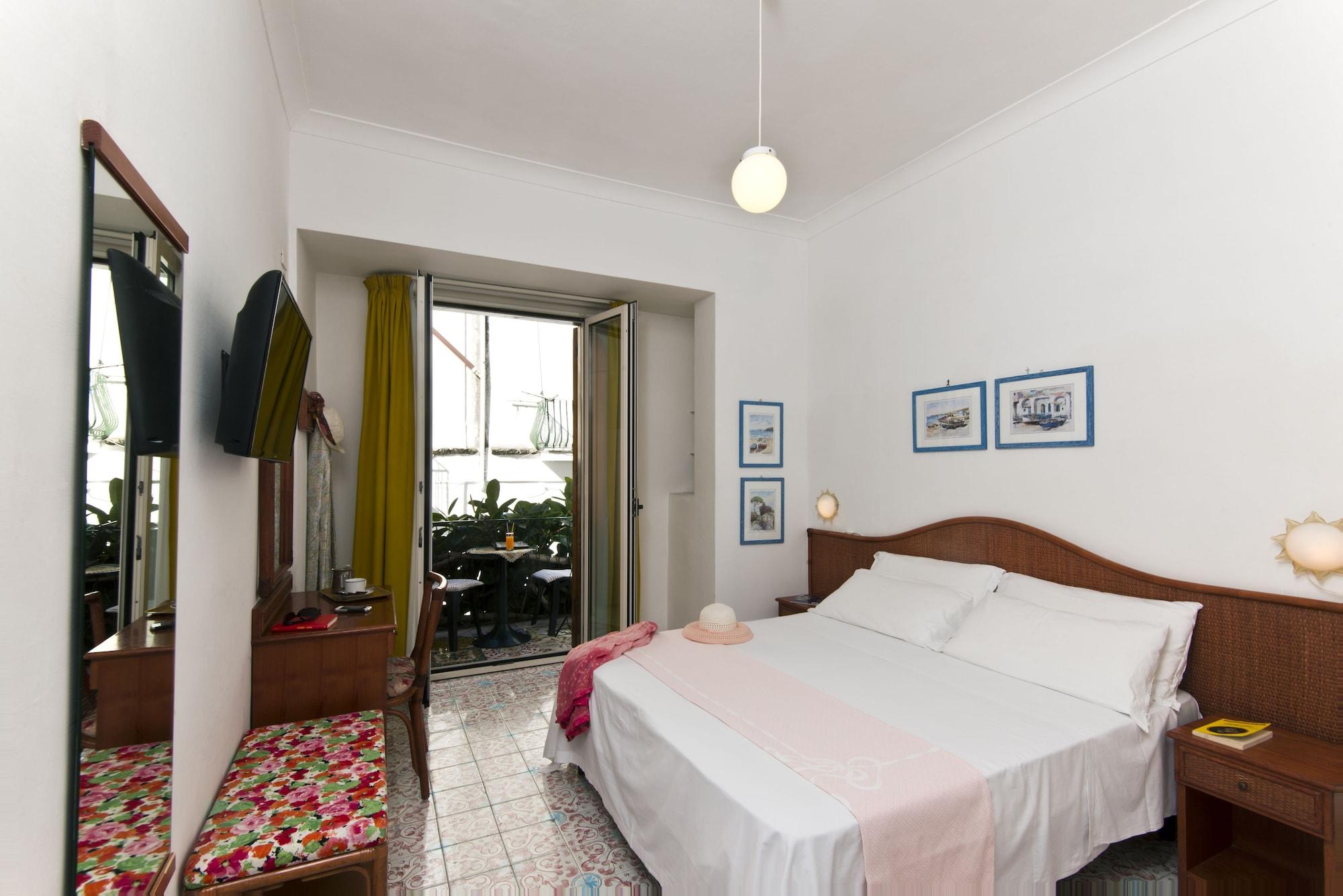 Hotel Ulisse Ischia Esterno foto