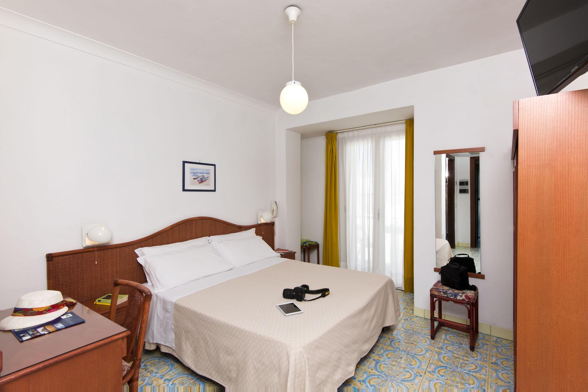 Hotel Ulisse Ischia Esterno foto