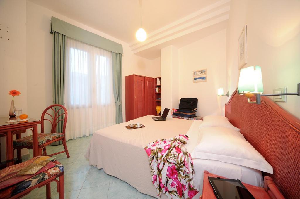 Hotel Ulisse Ischia Camera foto